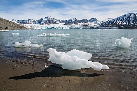 Aug 2, 26 - 14th July Glacier, Spitsbergen