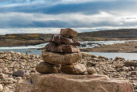 Sep 12, 27 - Iqaluit, Nunavut