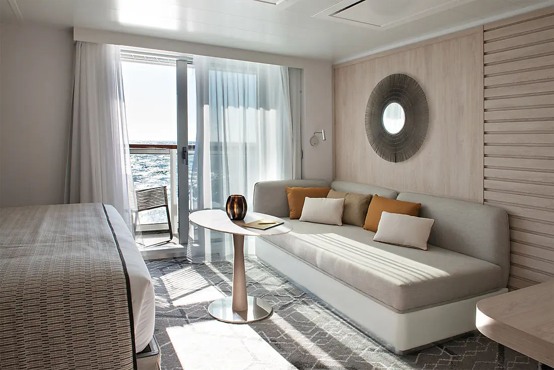 Carousel cabins: Deluxe Suite