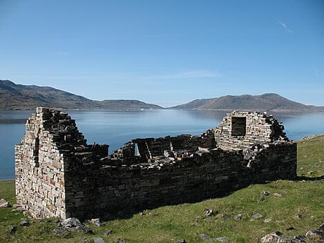 Aug 5, 27 - Hvalso