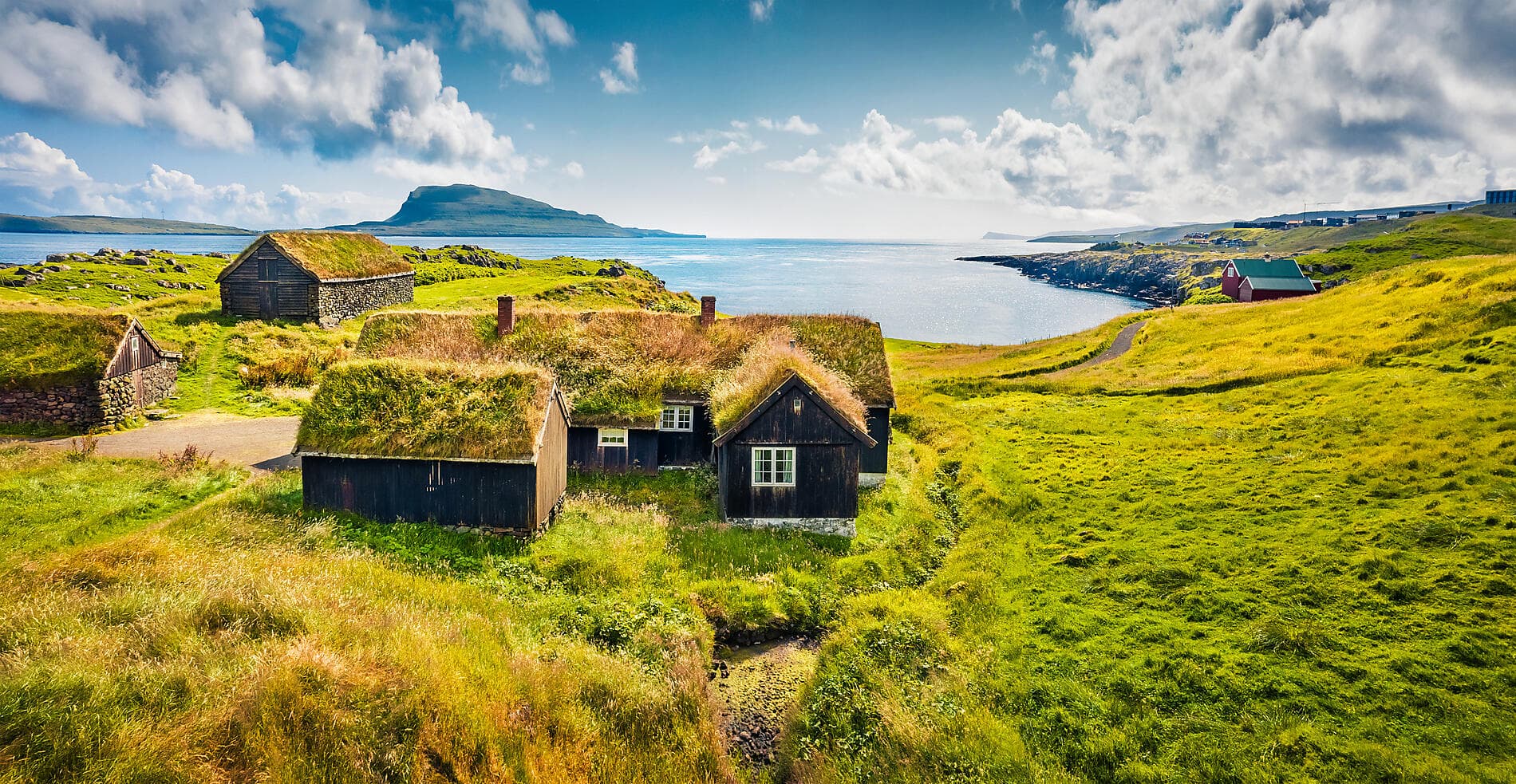 Scottish archipelagos and the Faroe Islands: Nordic heritage and island identities 