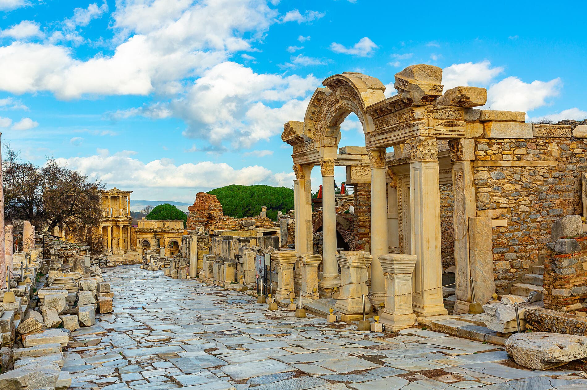 Cruising the Aegean: Turkey and the Greek Isles – with Smithsonian Journeys 