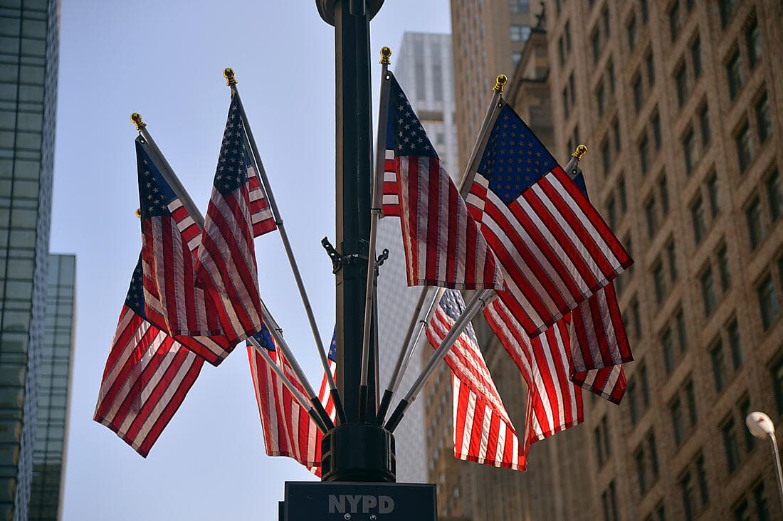 HISTORICAL NEW YORK 1N