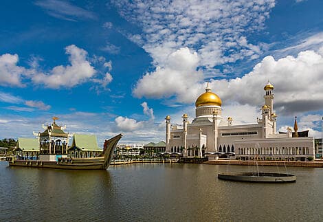 Apr 29, 27 - Muara