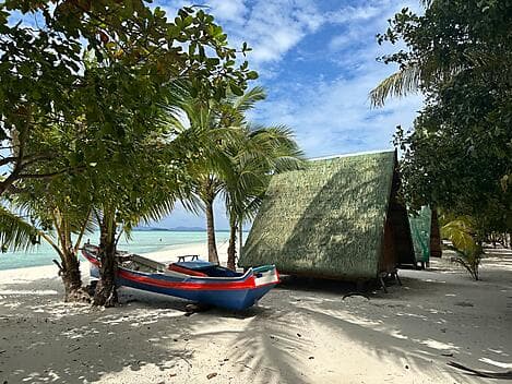 Apr 28, 27 - Balabac Islands