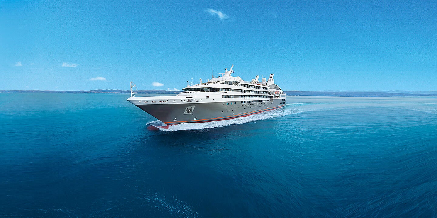 Ocean Voyage: Ushuaia - Buenos Aires