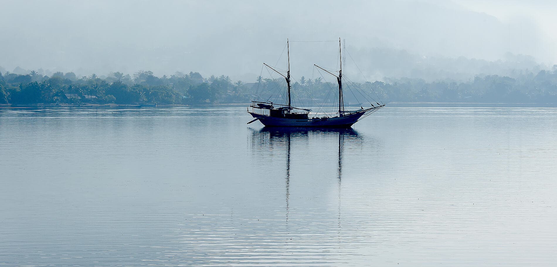 Tropical Odyssey between Indonesia and North East Australia